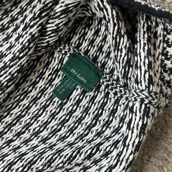 Lauren houndstooth sweater dress - Picture 4 of 5